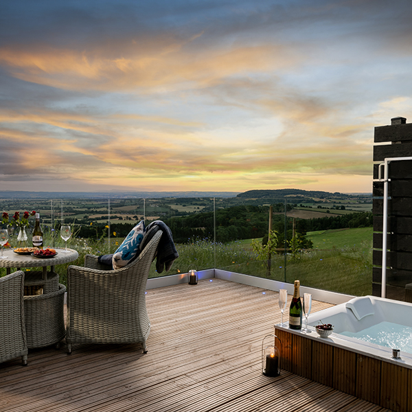 Bettws Court Retreats